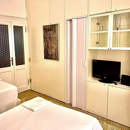 Odesos Hotell